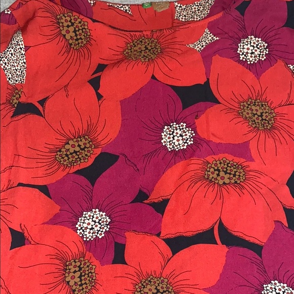 Floral Red and Pink Women's Top - Picture 4 of 5